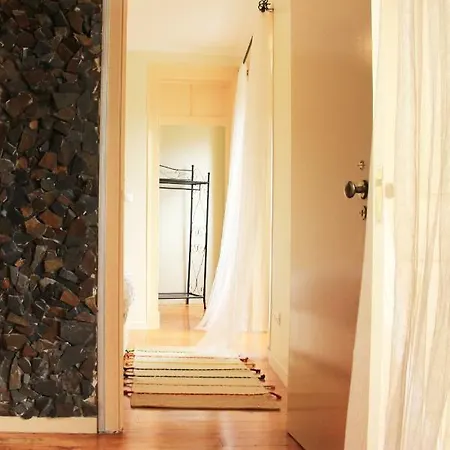 Апартаменты Casa Do Beco Лиссабон